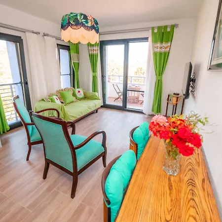 Ferienhaus Butik Mor Salkim Evleri *